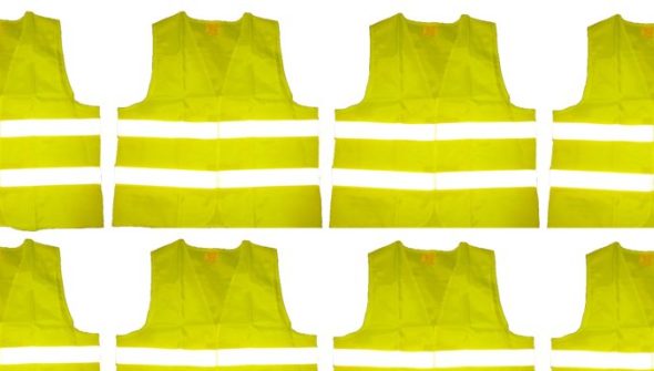 Le signe de ralliement du mouvement : le gilet jaune. // Source : Wikipédia / Numerama