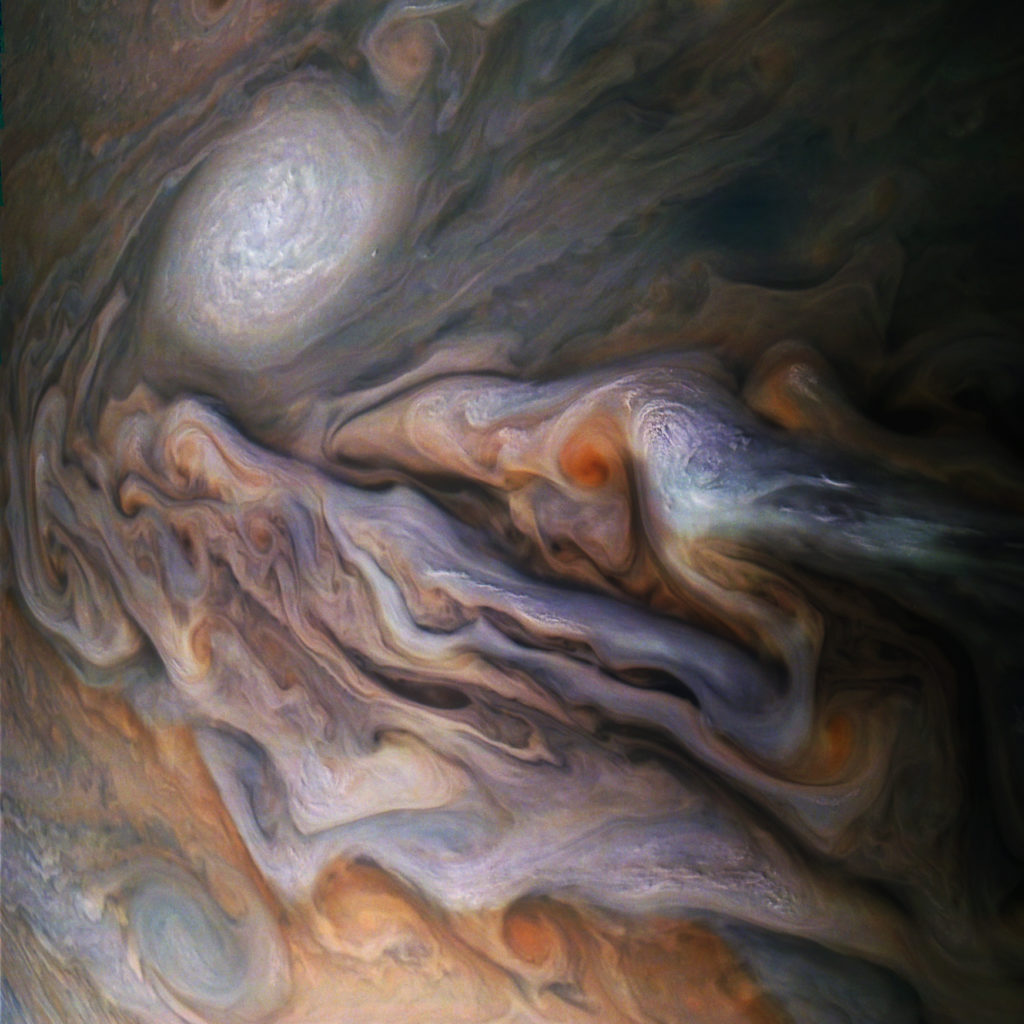 La sonde a photographié un étrange œil de dragon sur Jupiter. // Source : NASA/JPL-Caltech/SwRI/MSSS/Gerald Eichstädt/Seán Doran La sonde a photographié un étrange œil de dragon sur Jupiter. // Source : NASA/JPL-Caltech/SwRI/MSSS/Gerald Eichstädt/Seán Doran