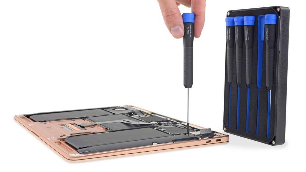 MacBook Air 2018 iFixit // Source : iFixit MacBook Air 2018 iFixit // Source : iFixit