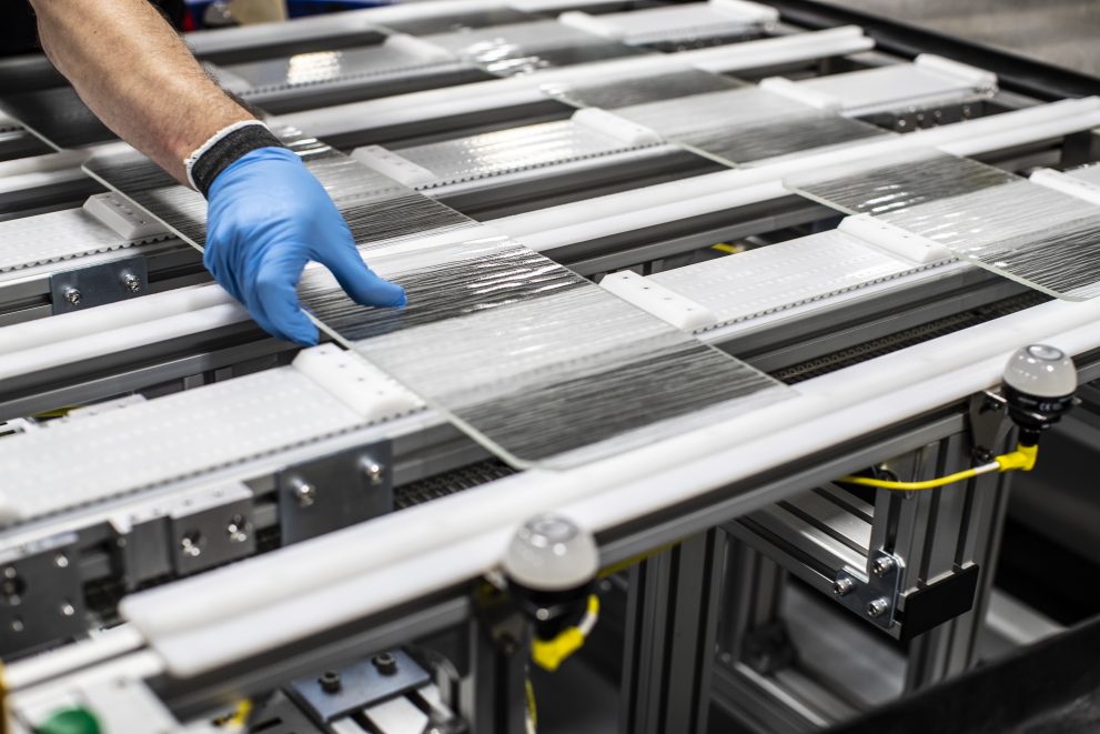 Tesla Gigafactory 2 // Source : Tesla (via Electrek) Tesla Gigafactory 2 // Source : Tesla (via Electrek)