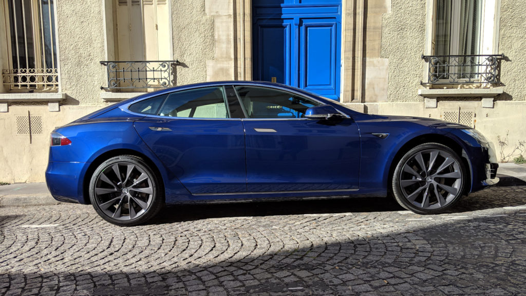 La Tesla Model S 100D, une voiture de luxe testée 4 jours par Numerama, enclenchera-t-elle une enquête ? // Source : Numerama La Tesla Model S 100D, une voiture de luxe testée 4 jours par Numerama, enclenchera-t-elle une enquête ? // Source : Numerama
