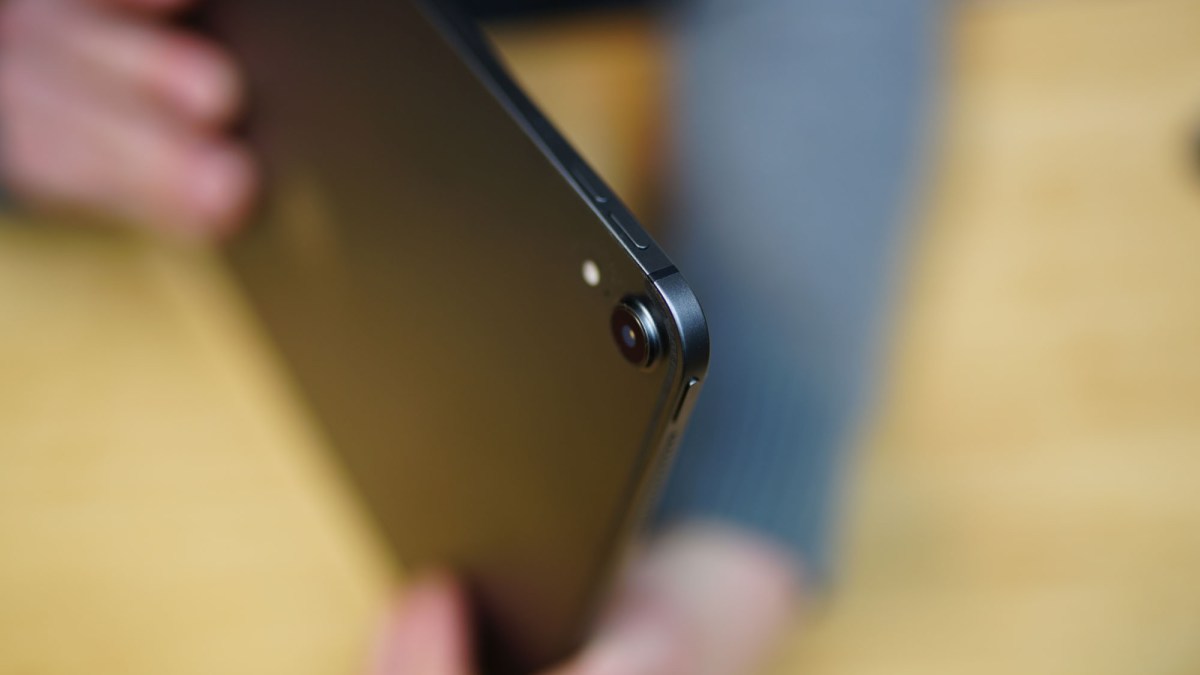 iPad Pro 2018 (USB-C) // Source : Ulrich Rozier pour Numerama iPad Pro 2018 (USB-C) // Source : Ulrich Rozier pour Numerama