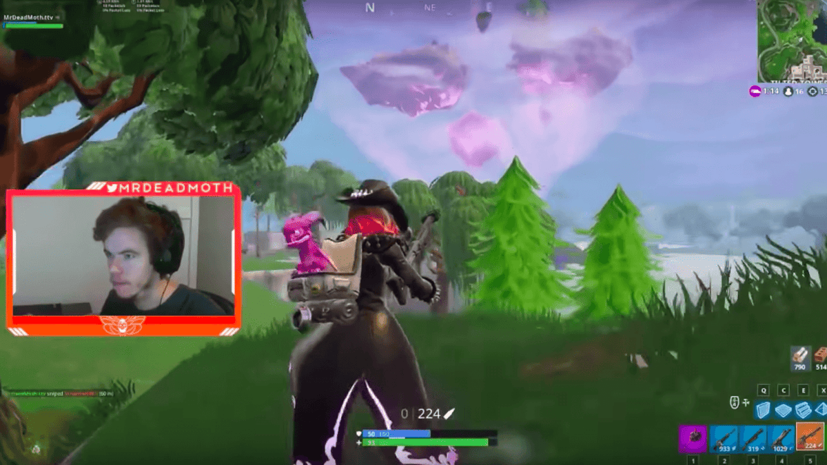 Le streamer et youtube MrDeadMoth s'est fait arrêter le dimanche 9 décembre à 23h30 en Australie. // Source : Youtube Le streamer et youtube MrDeadMoth s'est fait arrêter le dimanche 9 décembre à 23h30 en Australie. // Source : Youtube