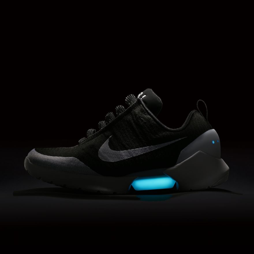 Nike HyperAdapt 1.0 // Source : Nike Nike HyperAdapt 1.0 // Source : Nike