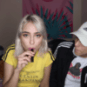 La vidéaste Gabriella Marie teste une JUUL // Source : YouTube/Gabriella Marie La vidéaste Gabriella Marie teste une JUUL // Source : YouTube/Gabriella Marie
