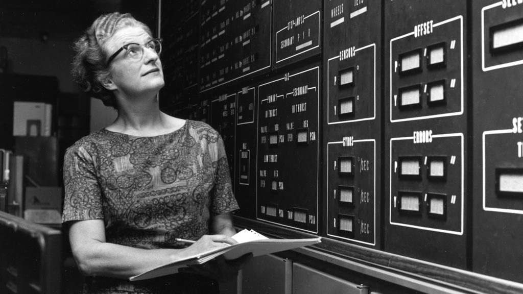 Nancy Grace Roman en 1972 au centre de vol spatial Goddard de la Nasa. // Source : Flickr/CC/Nasa Hubble Space Telescope (photo recadrée) Nancy Grace Roman en 1972 au centre de vol spatial Goddard de la Nasa. // Source : Flickr/CC/Nasa Hubble Space Telescope (photo recadrée)