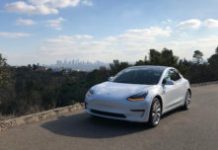 Tesla Model 3 // Source : Nicolas Valeano pour Numerama Tesla Model 3 // Source : Nicolas Valeano pour Numerama