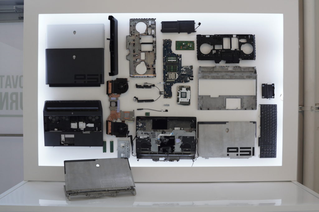 Alienware Area-51m // Source : Alienware Alienware Area-51m // Source : Alienware