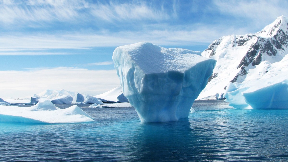 Les vents ont déplacés des courants vers le continent. // Source : Pxhere/CC0 Domaine public (photo recadrée) Les vents ont déplacés des courants vers le continent. // Source : Pxhere/CC0 Domaine public (photo recadrée)