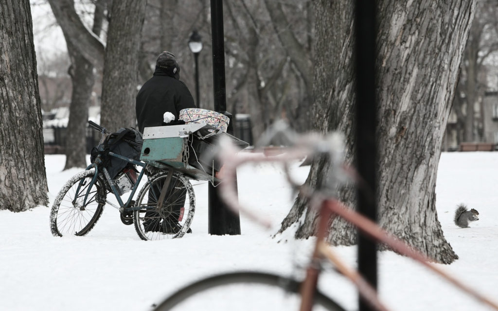 Les personnes sans abris sont vulnérable lors de ces épisodes neigeux. // Source : Max Pixel/CC0 (photo recadrée) Les personnes sans abris sont vulnérable lors de ces épisodes neigeux. // Source : Max Pixel/CC0 (photo recadrée)