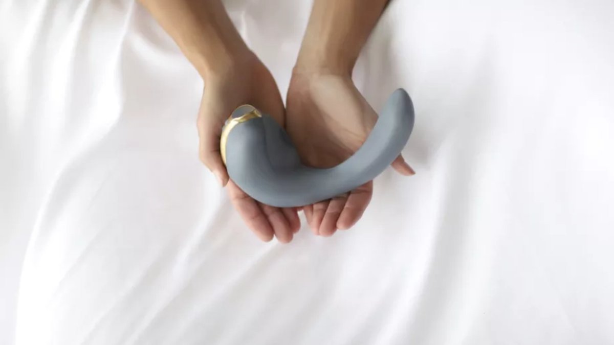 Le sextoy de la discorde. // Source : Lora DiCarlo Le sextoy de la discorde. // Source : Lora DiCarlo