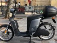 Scooter Askoll eS3 // Source : Marie Turcan pour Numerama