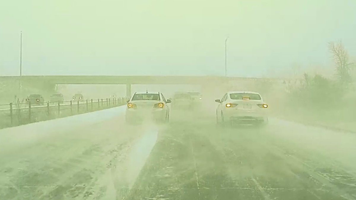 L'Autopilote de Tesla évite un accident // Source : Reddit L'Autopilote de Tesla évite un accident // Source : Reddit
