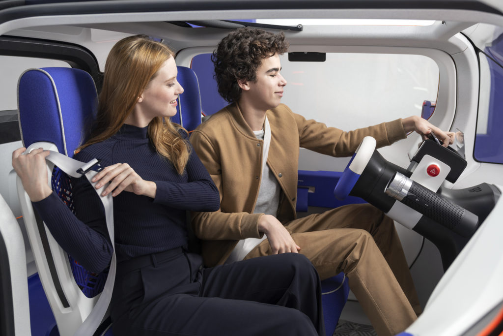 Certains risques de se sentir un peu à l'étroit // Source : Citroën Certains risques de se sentir un peu à l'étroit // Source : Citroën