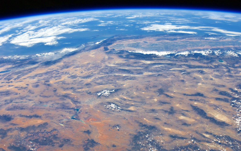 Les États-Unis vus de l'espace. // Source : Wikimedia/CC/NASA Earth Observatory (photo recadrée) Les États-Unis vus de l'espace. // Source : Wikimedia/CC/NASA Earth Observatory (photo recadrée)