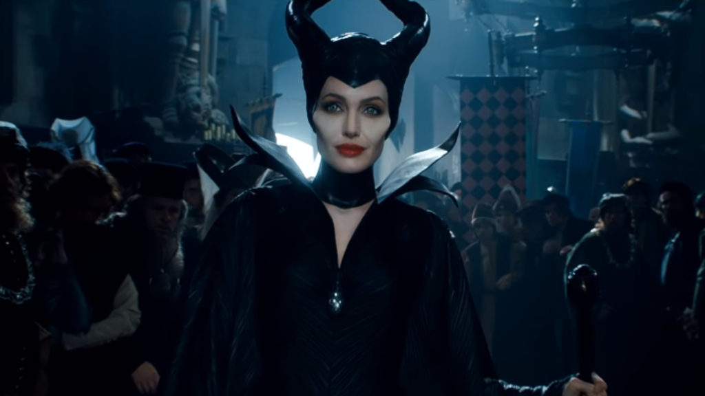 Angelina Jolie en Maléfique. // Source : Capture d'écran YouTube / Disney Angelina Jolie en Maléfique. // Source : Capture d'écran YouTube / Disney