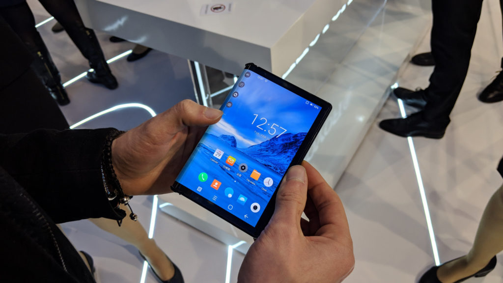 Royole au MWC 2019 // Source : Numerama Royole au MWC 2019 // Source : Numerama