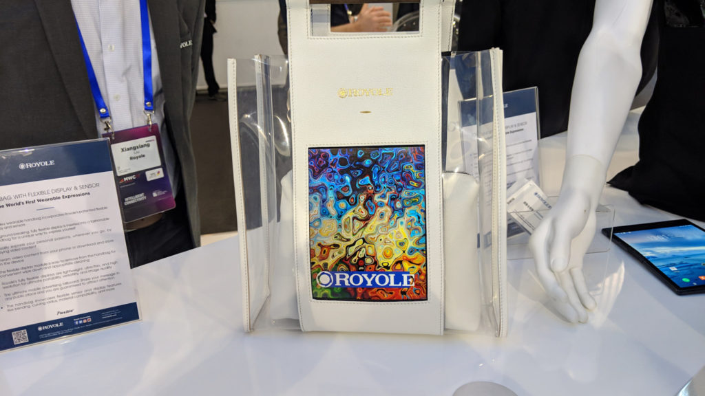 Royole au MWC 2019 // Source : Numerama Royole au MWC 2019 // Source : Numerama