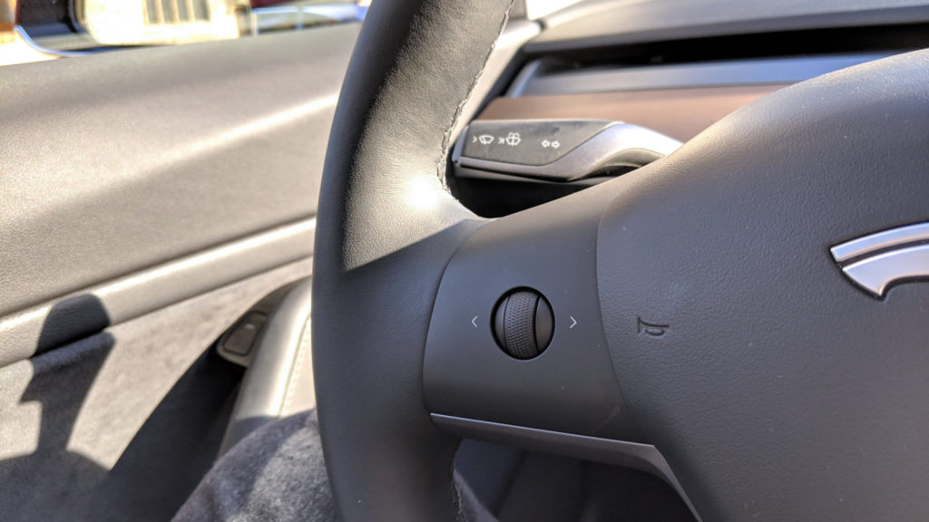 Tesla Model 3, essai européen // Source : Louise Audry et Julien Cadot Tesla Model 3, essai européen // Source : Louise Audry et Julien Cadot
