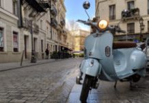 Scooter électrique 2Twenty Roma // Source : Numerama Scooter électrique 2Twenty Roma // Source : Numerama