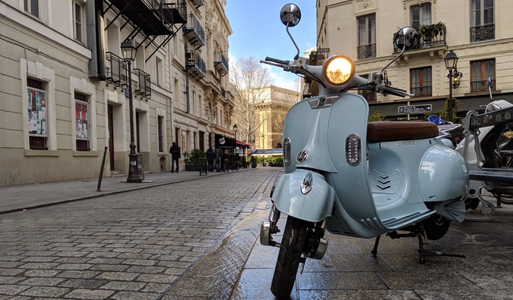 Scooter électrique 2Twenty Roma // Source : Numerama Scooter électrique 2Twenty Roma // Source : Numerama