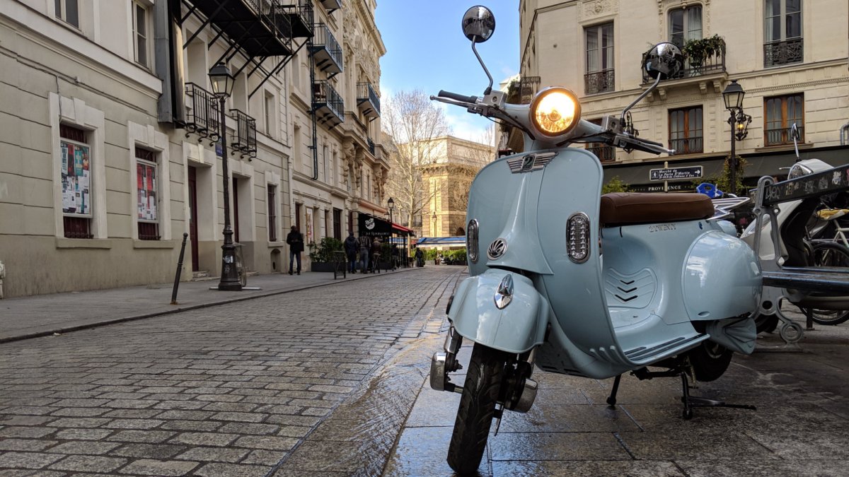 Scooter électrique 2Twenty Roma // Source : Numerama Scooter électrique 2Twenty Roma // Source : Numerama