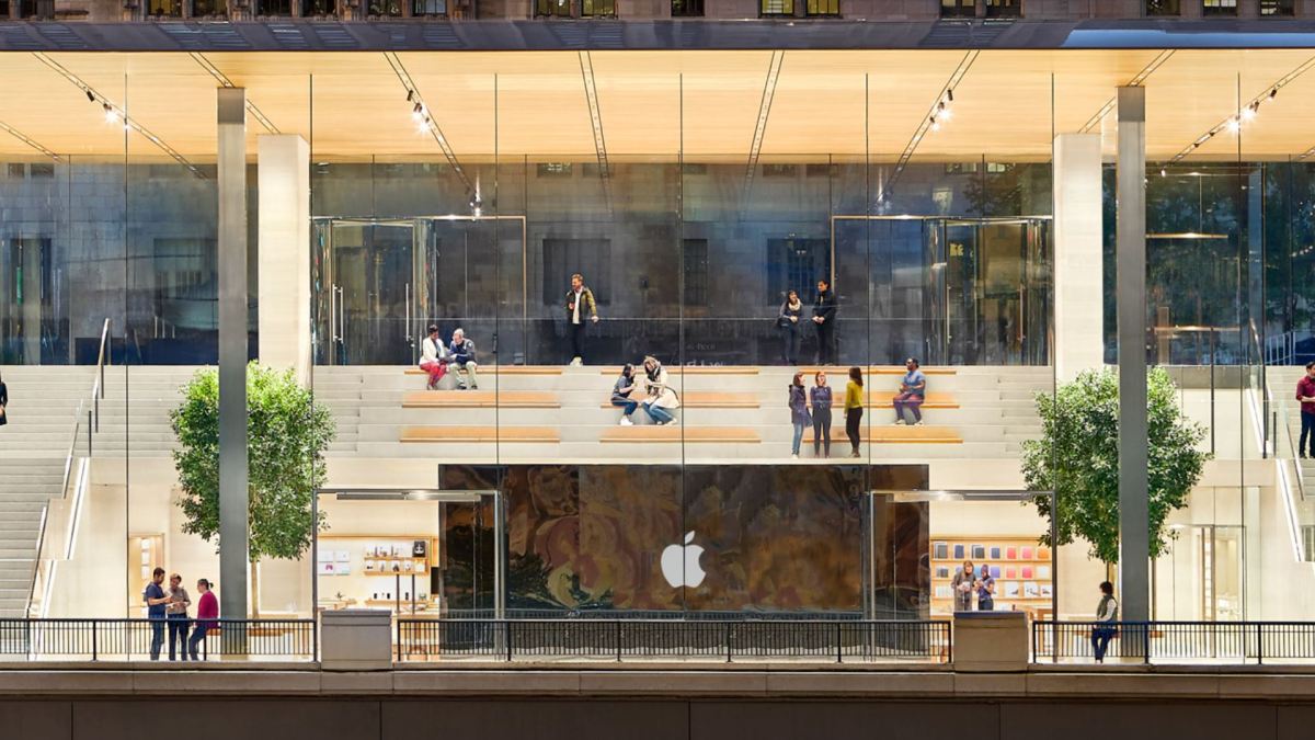 Apple Apple