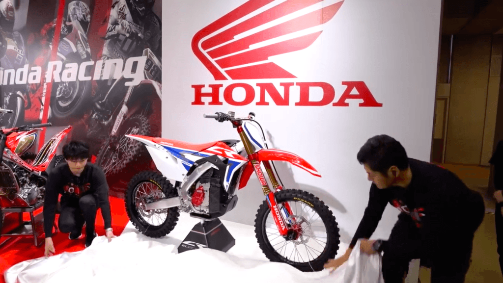 Facebook/Honda Facebook/Honda