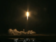 Le lancement a eu lieu peu après 10 heures. // Source : Capture d'écran Numerama / NASA / SpaceX