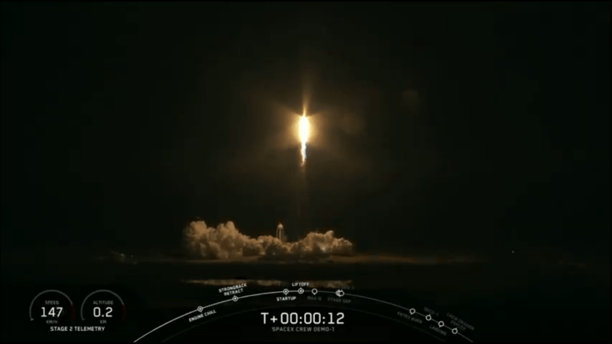 Le lancement a eu lieu peu après 10 heures. // Source : Capture d'écran Numerama / NASA / SpaceX Le lancement a eu lieu peu après 10 heures. // Source : Capture d'écran Numerama / NASA / SpaceX