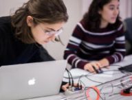 Les femmes scientifiques, victimes de l'effet Matilda. // Source : Flickr/CC/Ecole polytechnique (photo recadrée)