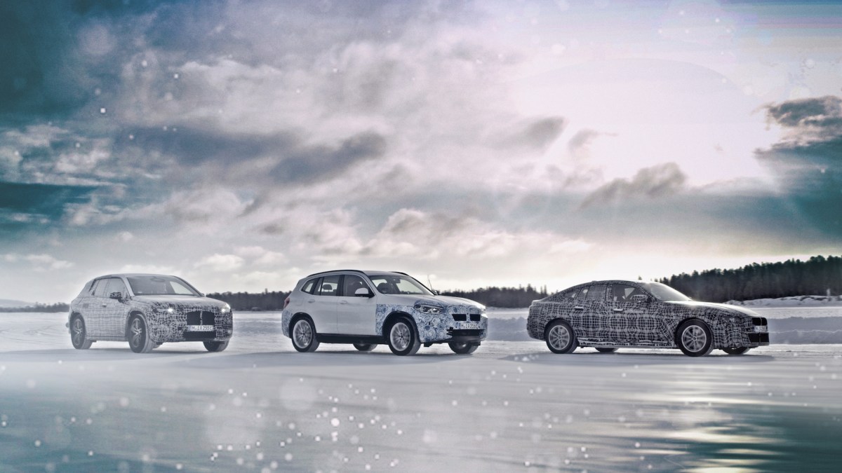BMW iNext, iX3 et i4 // Source : BMW BMW iNext, iX3 et i4 // Source : BMW