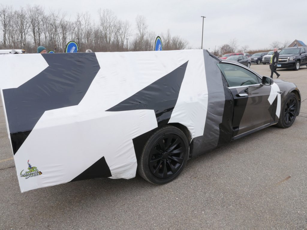 Prototype camping-car Tesla Model S // Source : Electrek Prototype camping-car Tesla Model S // Source : Electrek