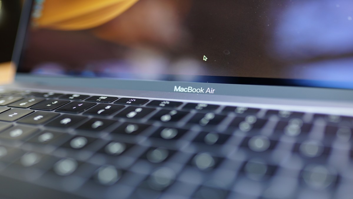 Le MacBook Air Retina // Source : Ulrich Rozier pour Numerama Le MacBook Air Retina // Source : Ulrich Rozier pour Numerama