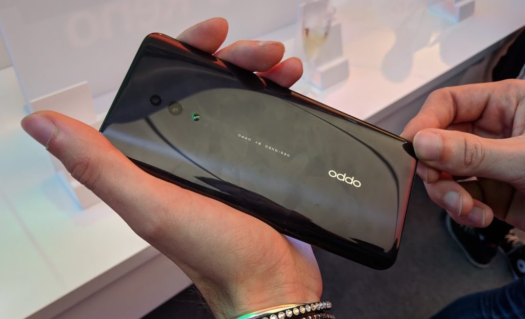 Arrière du Oppo Reno  // Source : Numerama