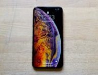 iphone xs une