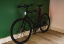Vélo à assistance électrique Cowboy // Source : Léa Hamadi pour Numerama Vélo à assistance électrique Cowboy // Source : Léa Hamadi pour Numerama