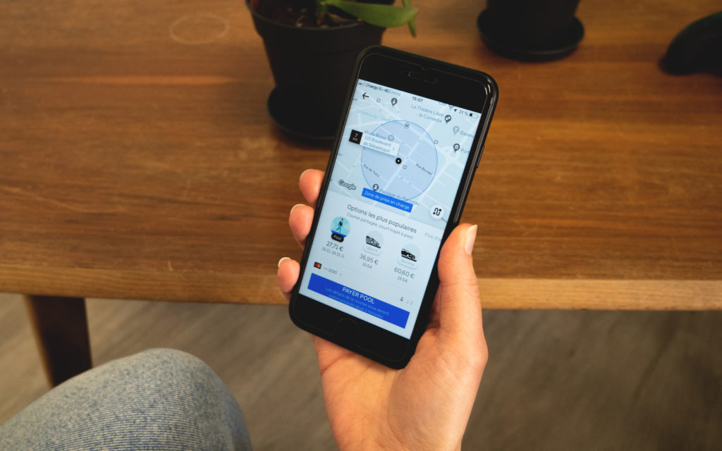 Une recherche de course dans l'app Uber. // Source : Photo Léa Hamadi pour Numerama Une recherche de course dans l'app Uber. // Source : Photo Léa Hamadi pour Numerama