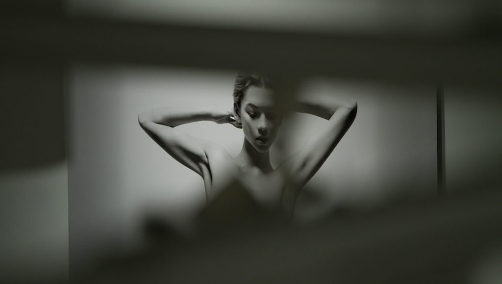 Adulte femme nue Adulte femme nue
