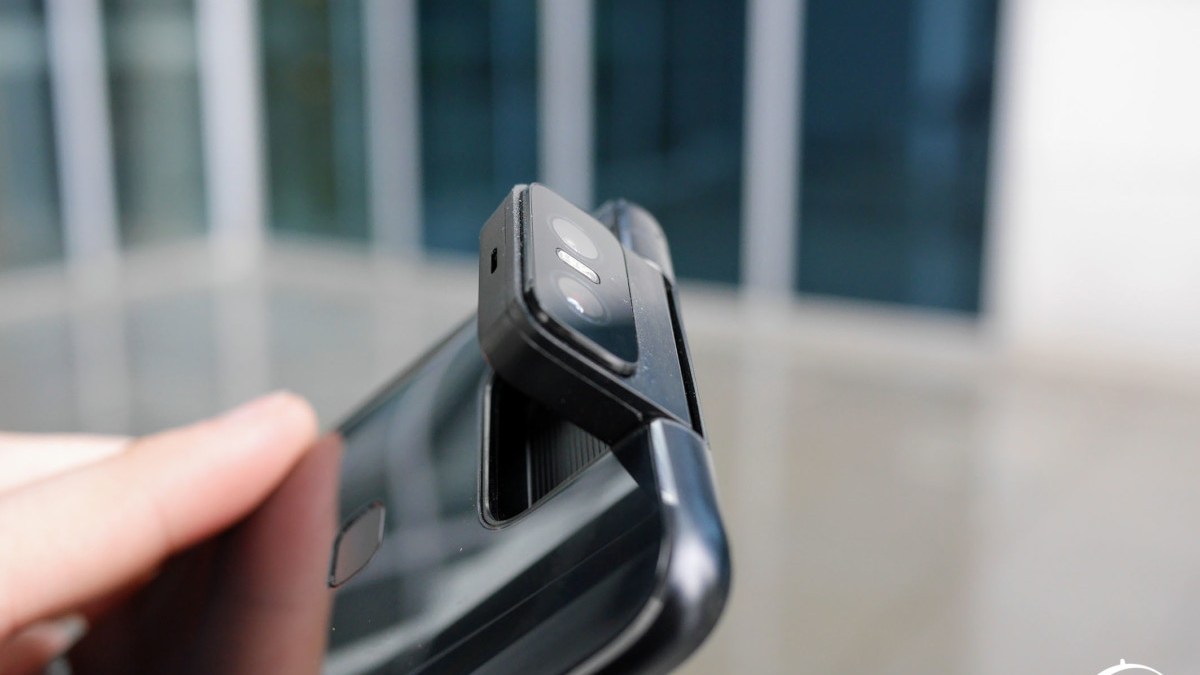 Zenfone 6 // Source : Geoffroy Husson pour FrAndroid Zenfone 6 // Source : Geoffroy Husson pour FrAndroid