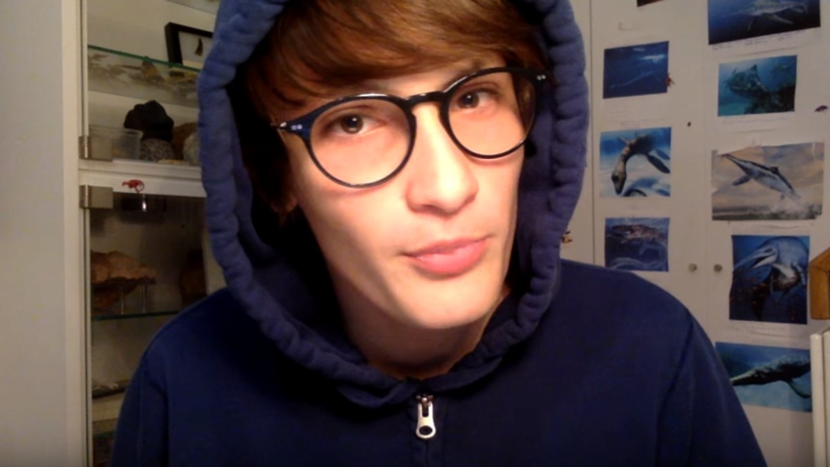 Le youtubeur aura 18 ans en juin. // Source : Capture d'écran YouTube / M-Gigantoraptor Le youtubeur aura 18 ans en juin. // Source : Capture d'écran YouTube / M-Gigantoraptor