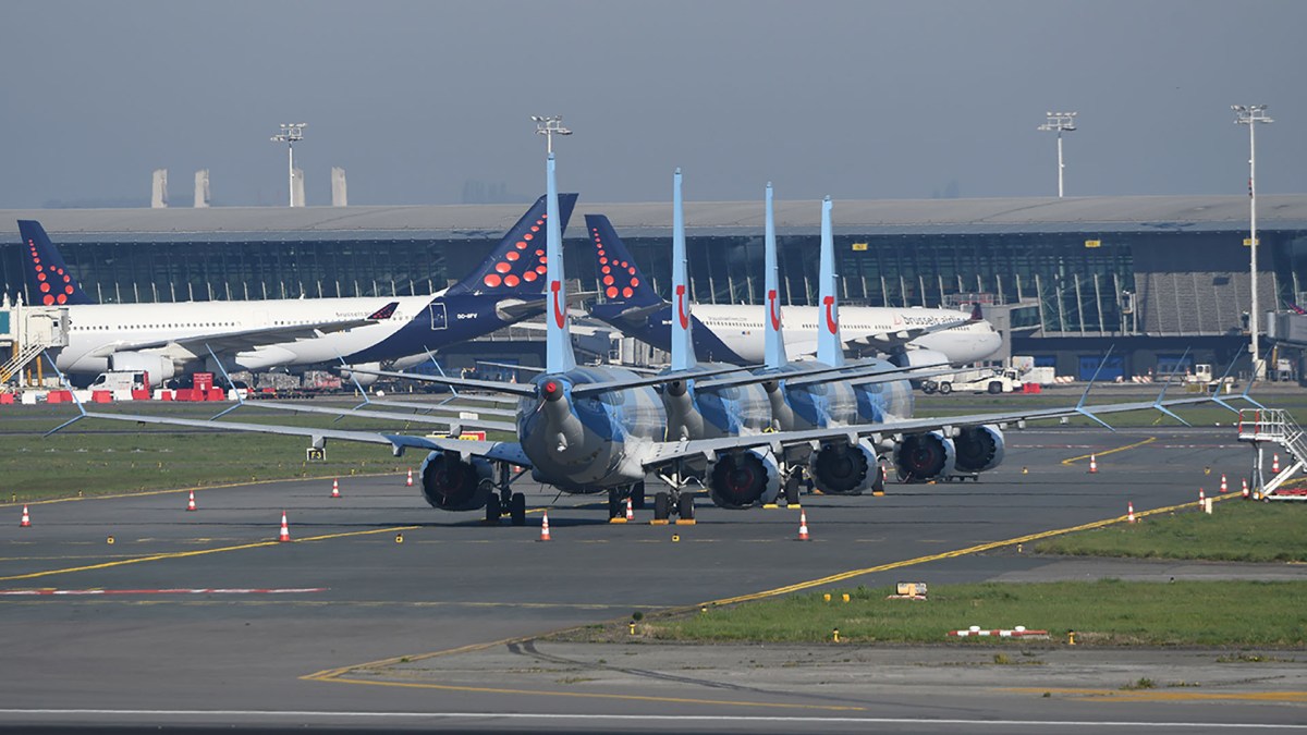 Des avions mis en parking. // Source : Eric Bannwarth Des avions mis en parking. // Source : Eric Bannwarth