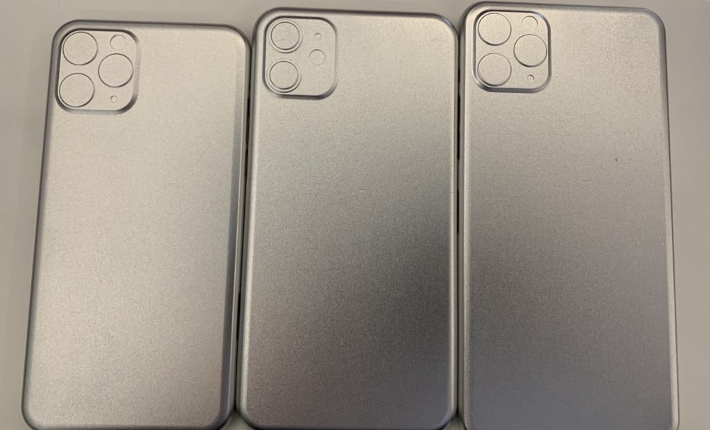 Coques des iPhone 2019 // Source : Twitter Mark Gurman