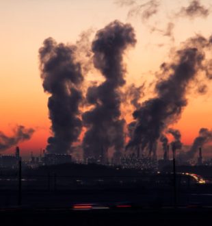 La concentration de dioxyde de carbone dans l'atmosphère atteint un nouveau record. // Source : Pexels (photo recadrée) La concentration de dioxyde de carbone dans l'atmosphère atteint un nouveau record. // Source : Pexels (photo recadrée)