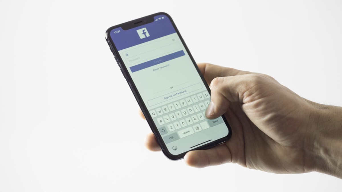 L'application Facebook. // Source : Flickr / Quote Catalog L'application Facebook. // Source : Flickr / Quote Catalog