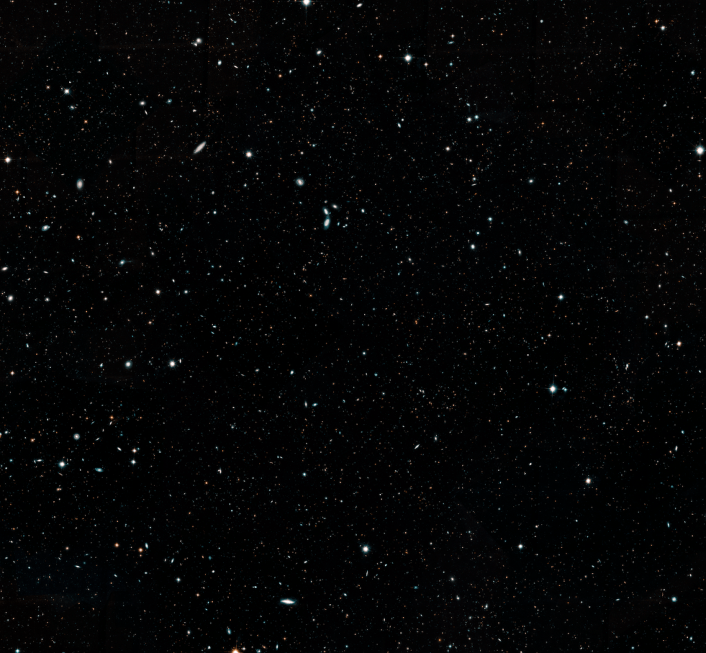 La photographie complète. // Source : NASA, ESA, G. Illingworth and D. Magee (University of California, Santa Cruz), K. Whitaker (University of Connecticut), R. Bouwens (Leiden University), P. Oesch (University of Geneva), and the Hubble Legacy Field team La photographie complète. // Source : NASA, ESA, G. Illingworth and D. Magee (University of California, Santa Cruz), K. Whitaker (University of Connecticut), R. Bouwens (Leiden University), P. Oesch (University of Geneva), and the Hubble Legacy Field team