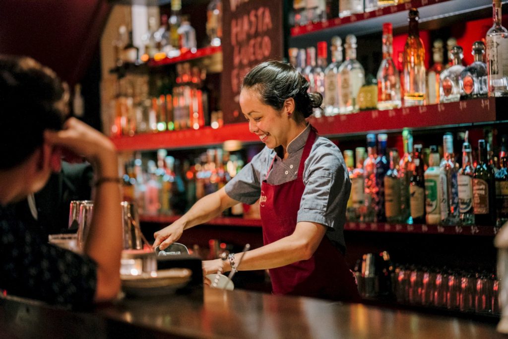 bar serveuse