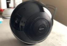 Enceinte Cabasse Pearl // Source : Numerama Enceinte Cabasse Pearl // Source : Numerama