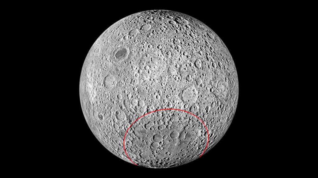 Le cratère Aitken sur la Lune. // Source : Wikimedia/Domaine public/Nasa (photo recadrée) Le cratère Aitken sur la Lune. // Source : Wikimedia/Domaine public/Nasa (photo recadrée)