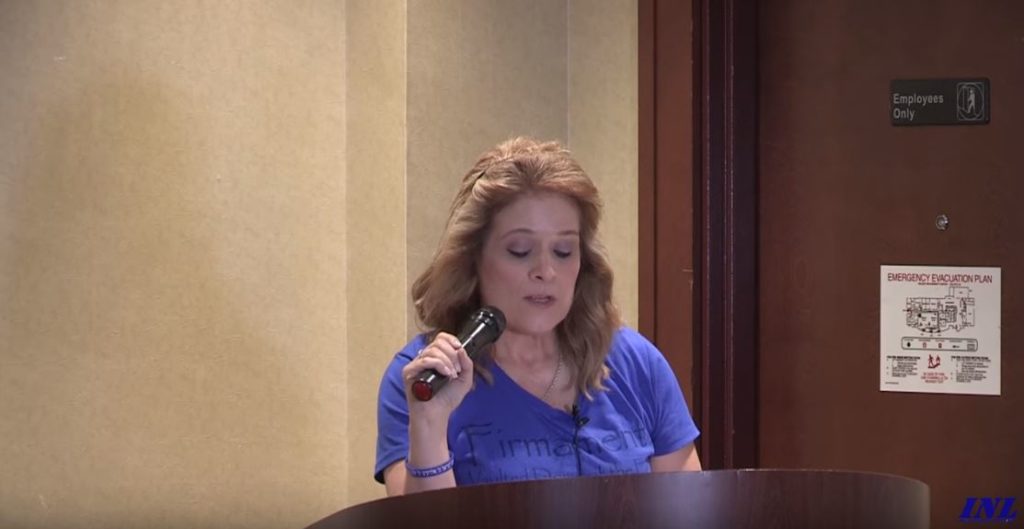 Laurel Austin, lors d'une conférence republiée sur YouTube // Source : Capture d'écran YouTube Laurel Austin, lors d'une conférence republiée sur YouTube // Source : Capture d'écran YouTube